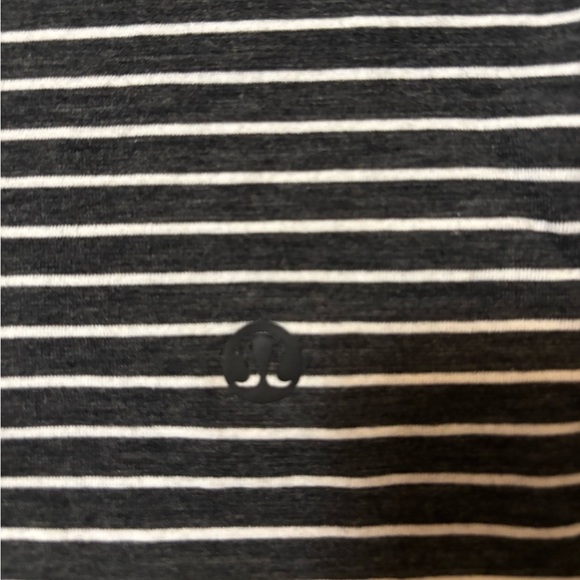 Lululemon All Tied Up Black and White Heather Relaxed Sleeveless Tank Top - Picture 9 of 9